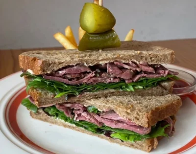 パストラミビーフサンド